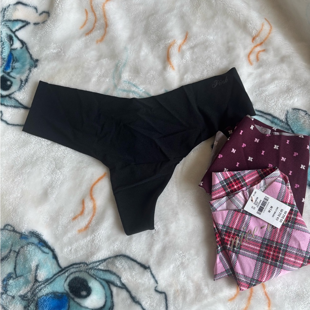 3 PINK panties